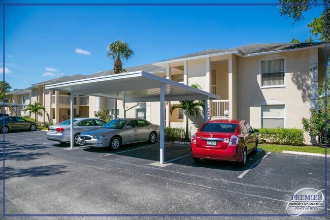 Foto del edificio - BERKSHIRE LAKES - 2 BEDS / 2 BATHS - SCREE...