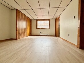 Building Photo - 21 Kosciusko Way