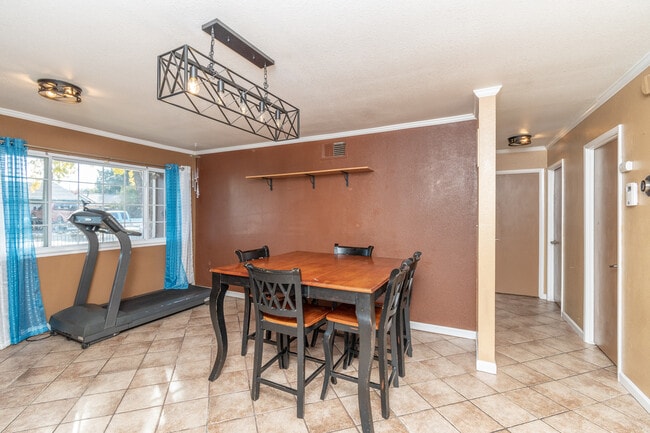 Foto del edificio - 7721 Muirwood Way