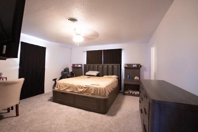 Foto del edificio - 5426 9th St