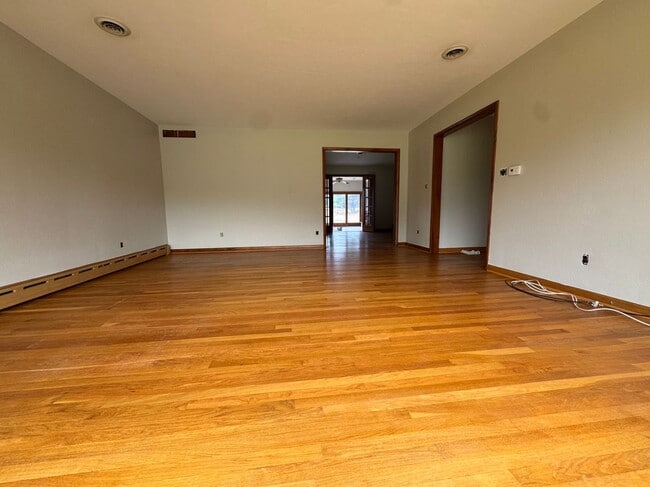 Foto del edificio - 6996 Harding Hwy