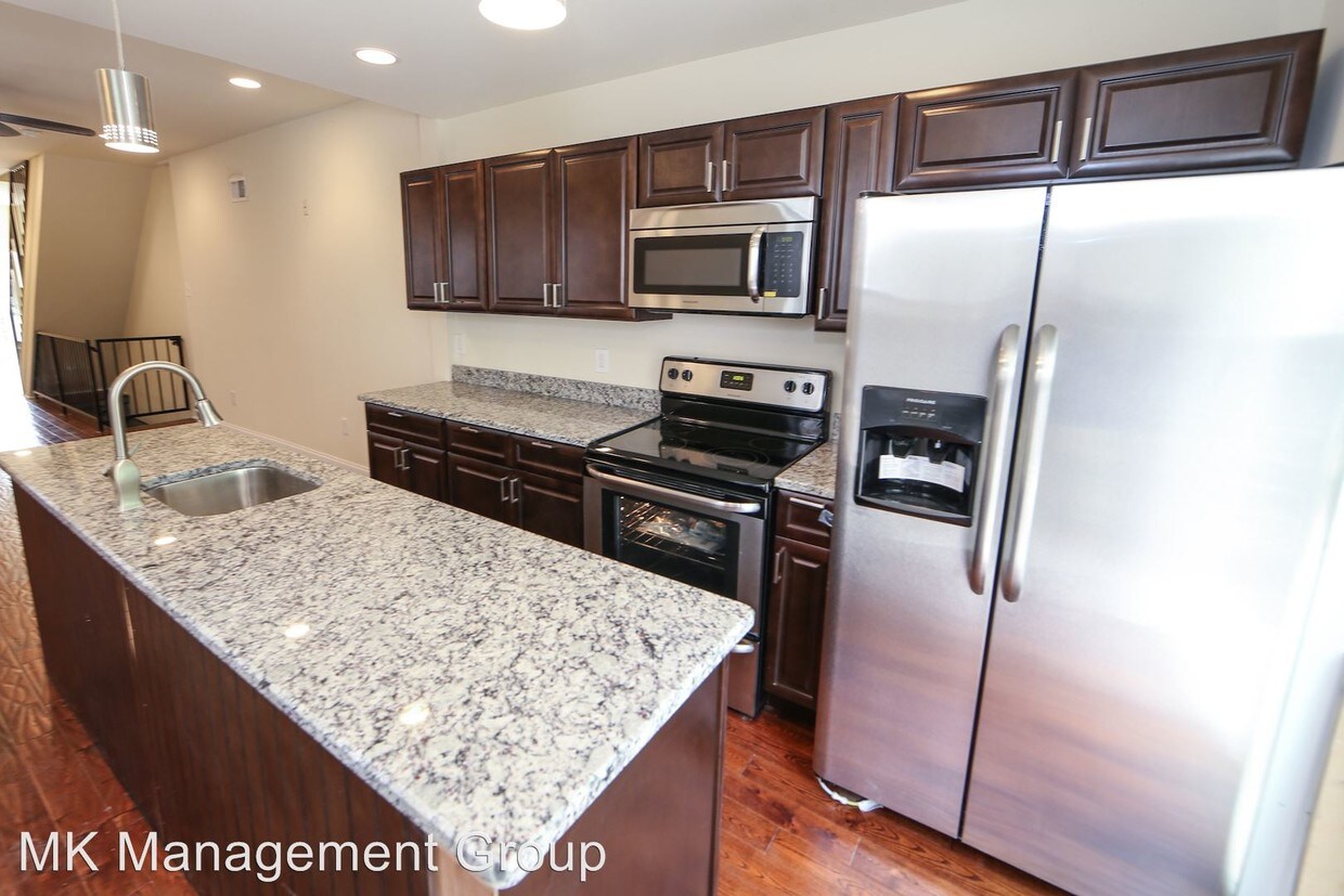 Foto principal - 2242 N Carlisle St