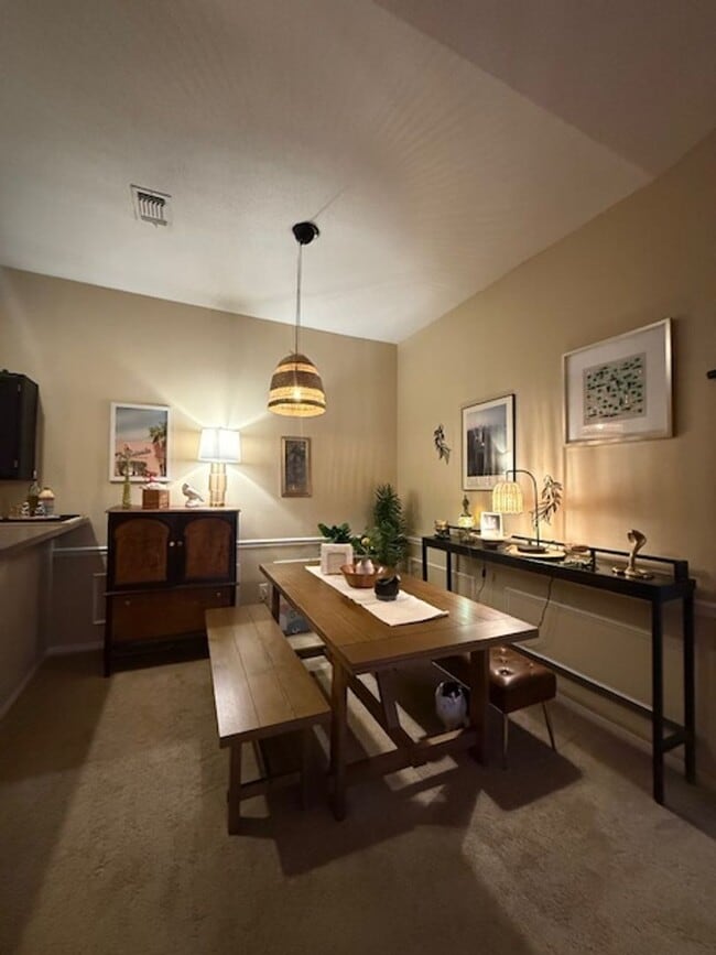 Photo - 608 Squire Ln Apartment