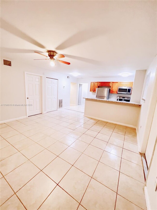 Foto del edificio - 14220 NW 22nd Ave