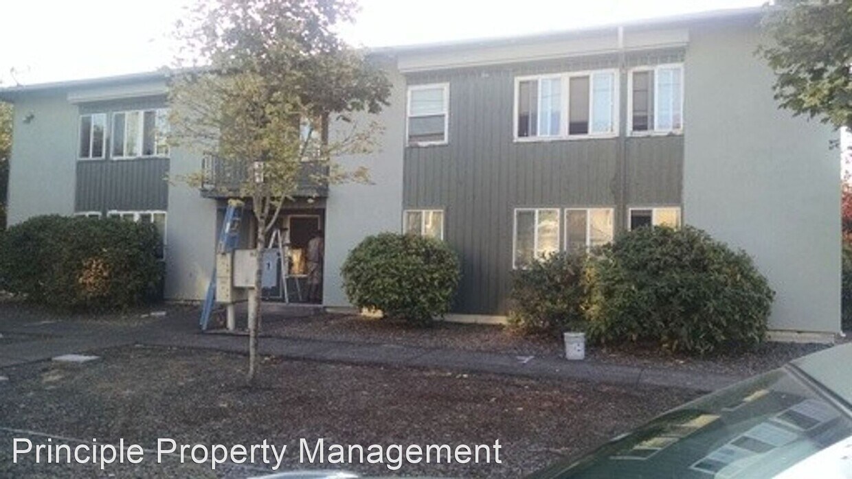 Primary Photo - 915 SW Adams Ave