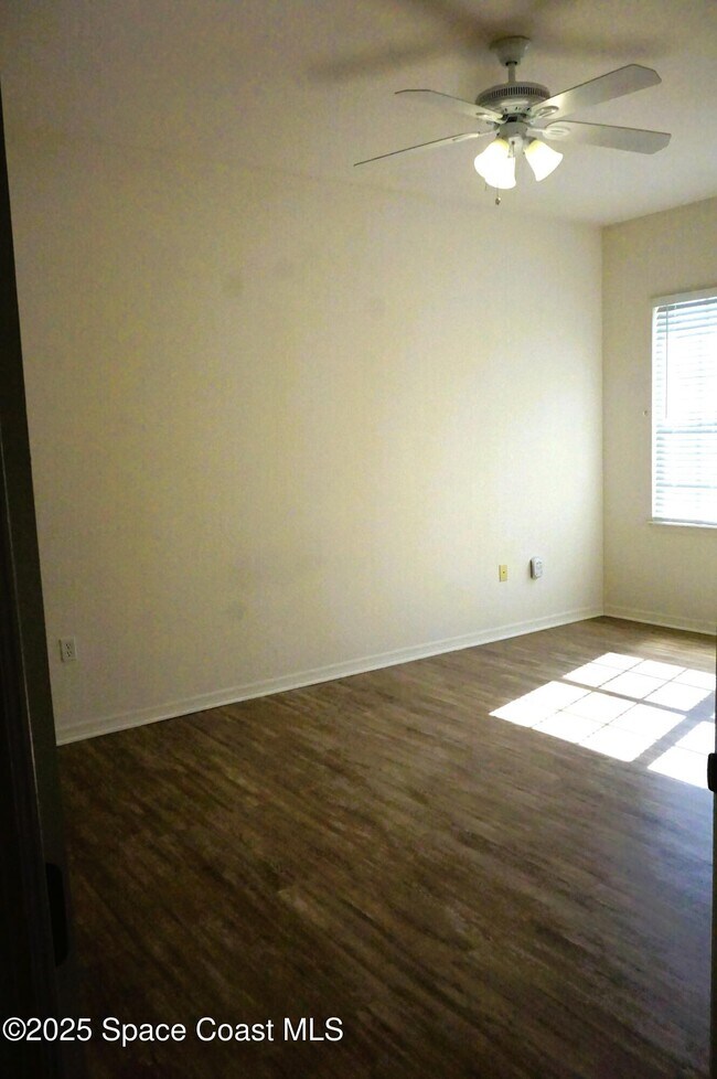 Foto del edificio - 110 Turpial Way