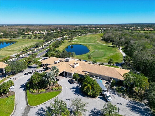 Building Photo - 803 Fairwaycove Ln