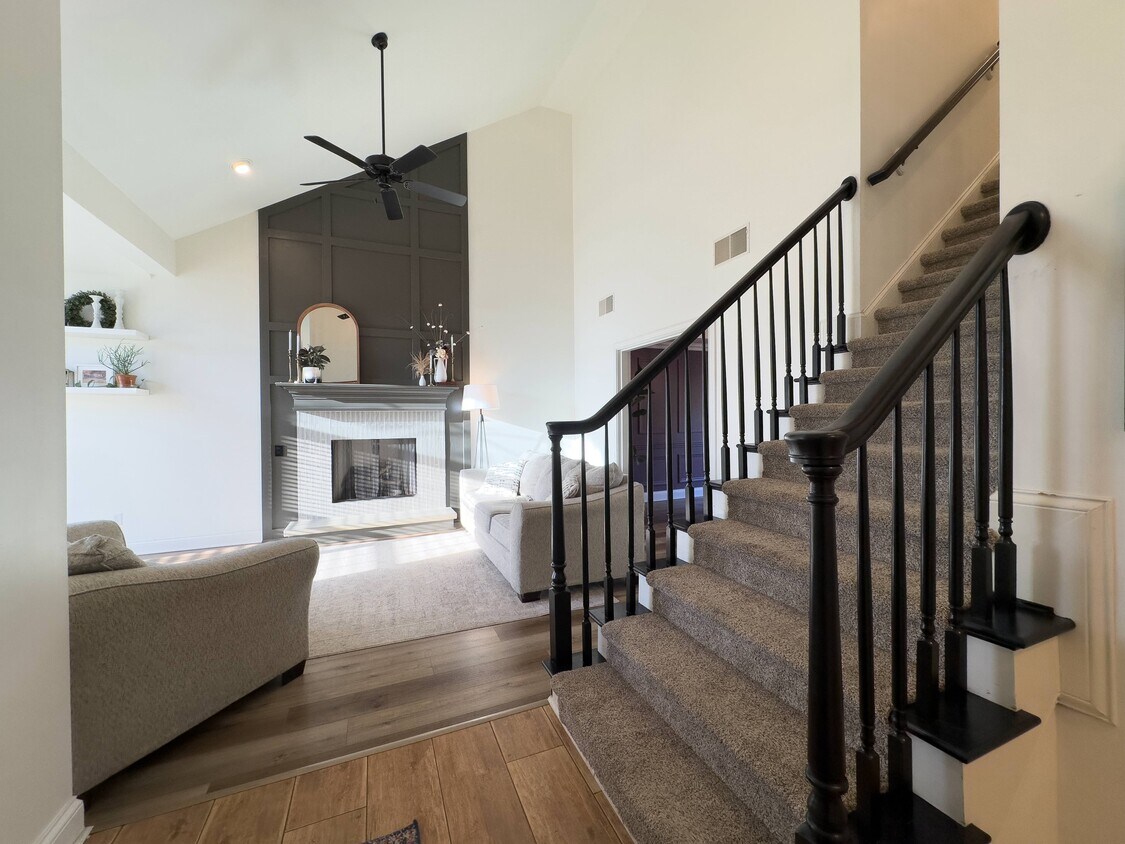Foto principal - 1004 Tanbark Rd