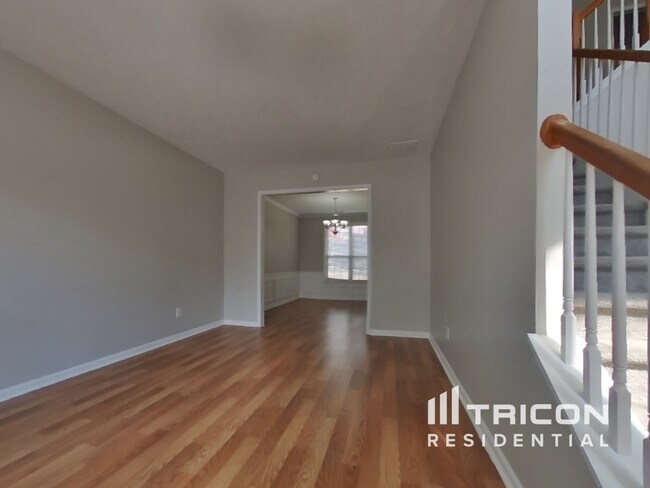 Foto del edificio - 3734 Christine St NW