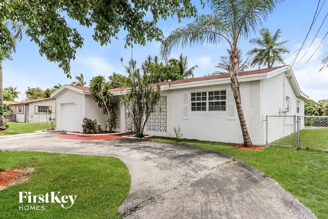 Building Photo - 2410 NW 63rd Ave