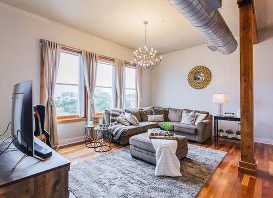 Foto principal - 2502 Live Oak St