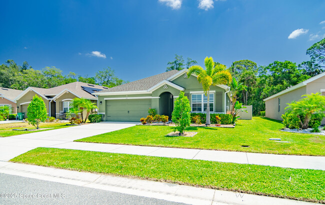 Building Photo - 340 Sorrento Dr