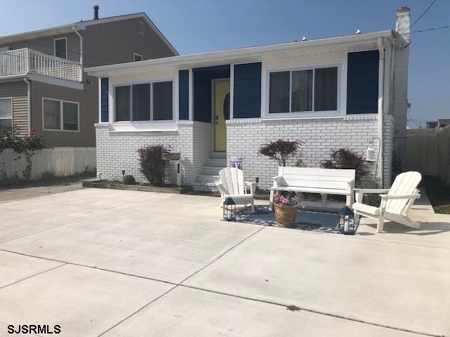 Foto principal - 210 8th St N