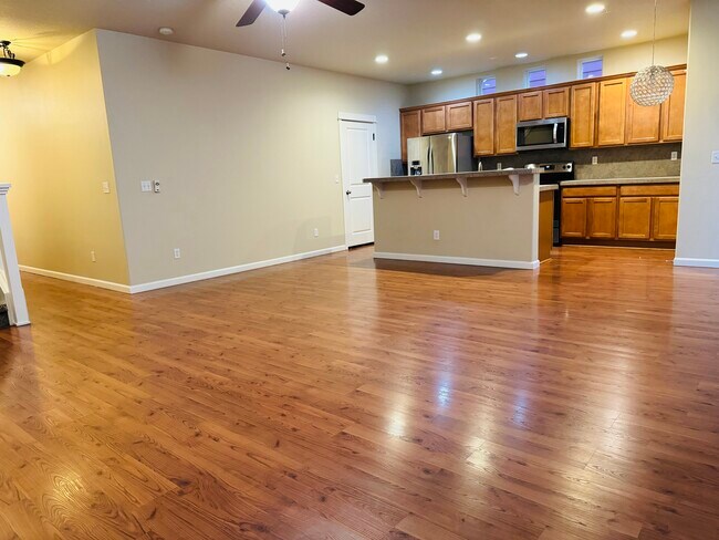 Foto del edificio - 804 SW Grant Way