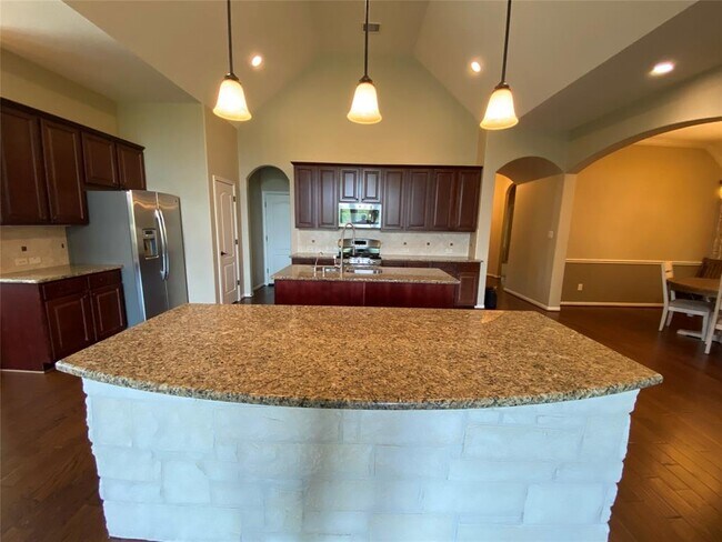 Building Photo - 17221 Spoonbill Trail