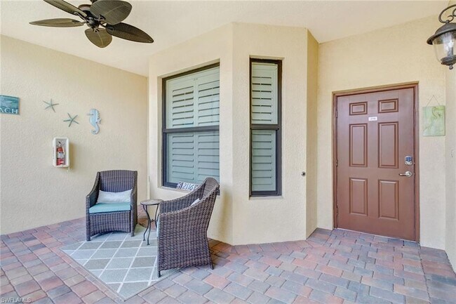 Foto del edificio - 9514 Avellino Wy