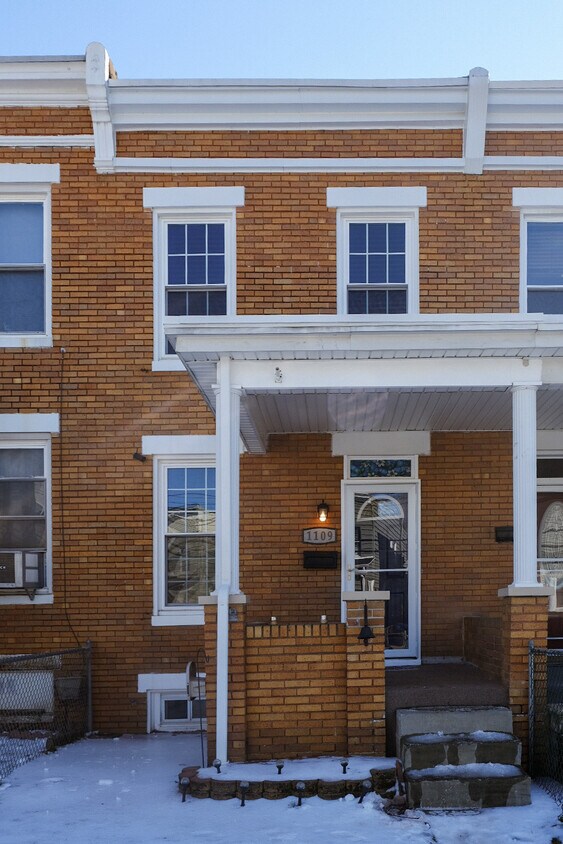 Welcome home! - 1109 W 40th St