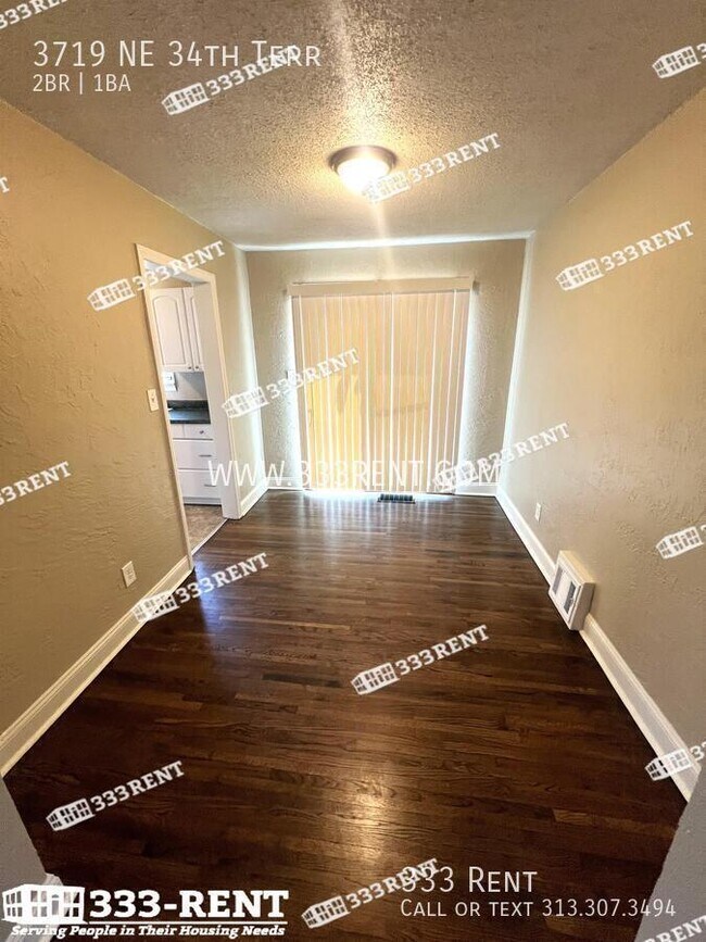 Foto del edificio - 3719 NE 34th Terrace