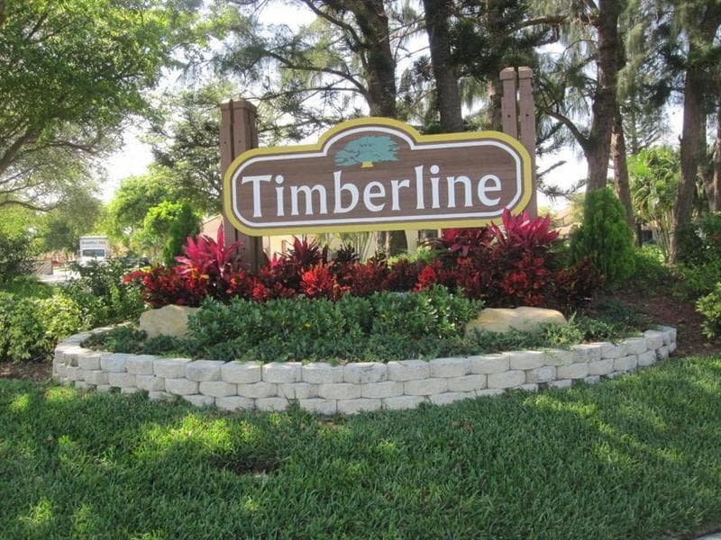 Foto principal - 3687 Collinwood Ln