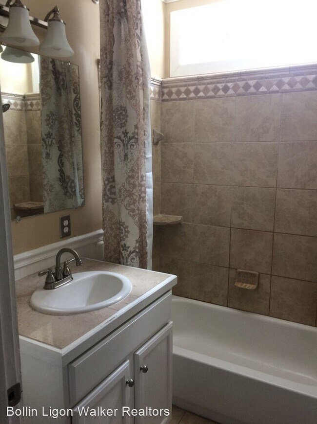 Foto del edificio - 2 br, 2 bath House - 419 South Woodrow