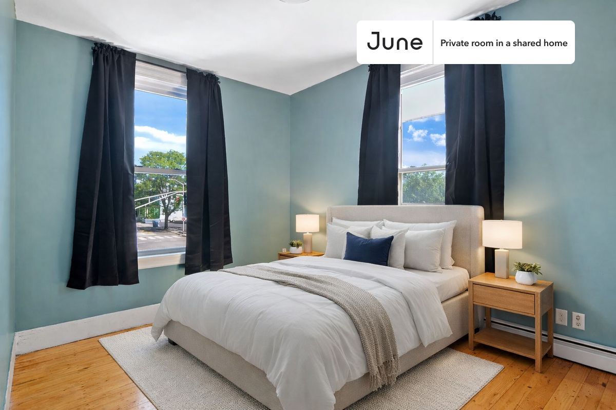 Room in Shared 4 bed/2 bath home - Room in Shared 4 bed/2 bath home