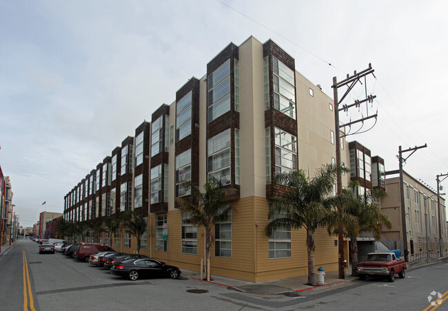 Primary Photo - City Lofts Apartments