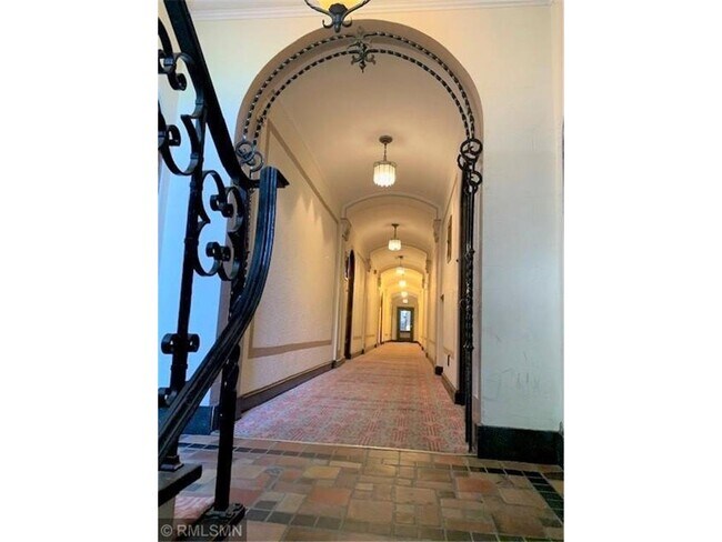 Foto del edificio - 3252 Fremont Ave S