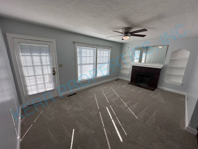 Building Photo - Charming 3-Bedroom Retreat in Portland wit...