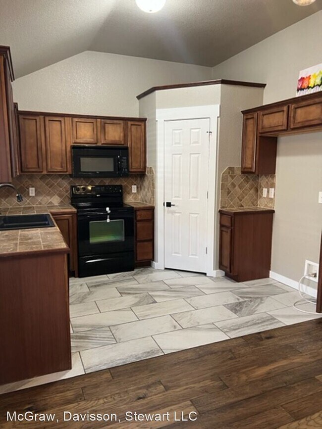 Foto del edificio - 3 br, 2 bath House - 1012 Switzerland Avenue
