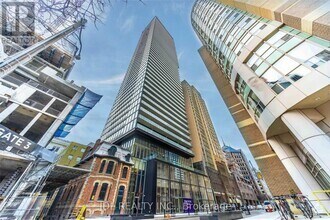 Building Photo - 15-4415 Grenville St