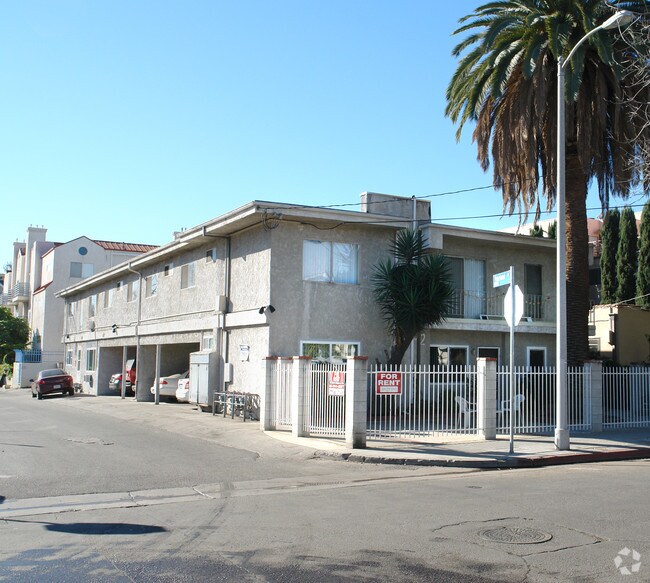 Building Photo - 11002 Hesby St