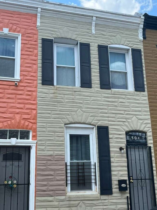 Building Photo - 504 N Belnord Ave