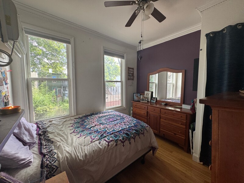 Primary Photo - 132 Lincoln St