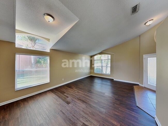 Building Photo - 6673 Bouganvillea Crescent Dr