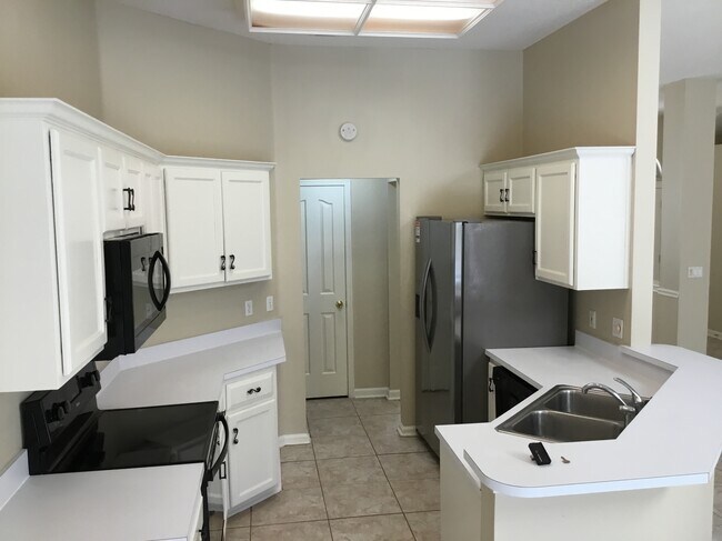 Foto del edificio - 1000 Marble Ridge Dr