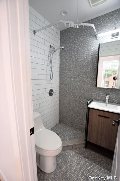 Foto del edificio - 48-54-54 46th St