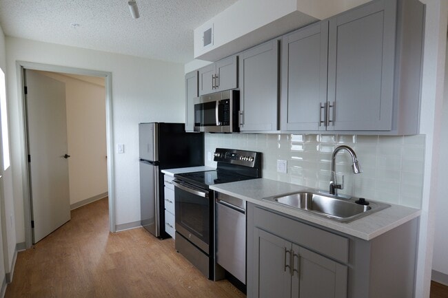 Foto del edificio - Mosaic Community Campus