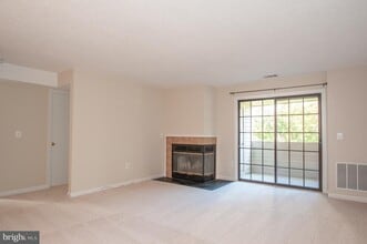 Building Photo - 6919 Mary Caroline Cir