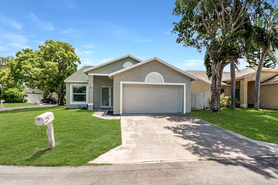 Foto principal - 48 Bentwater Cir