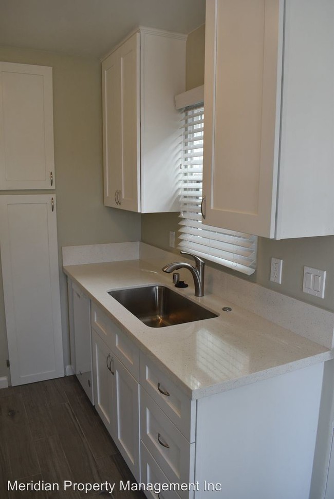 Building Photo - 1 br, 1 bath House - 4720 Pescadero Ave