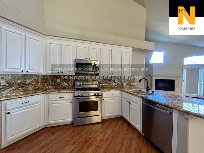 Foto del edificio - Stunning Home in Las Palmas Ranch