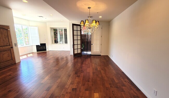 Foto del edificio - 3823 Huron Ave