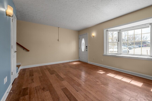 Building Photo - 139 Regency Point Path
