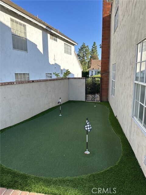 Foto del edificio - 6245 E Allison Cir