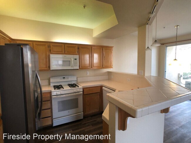 Foto del edificio - 2 br, 2.5 bath House - 519 Manhattan Pl