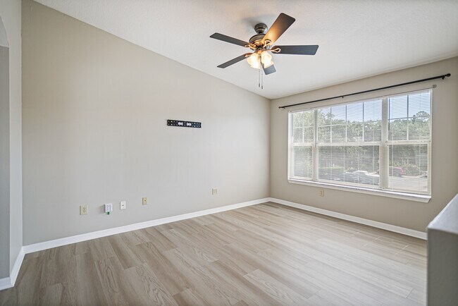 Foto del edificio - 33201 Harbour Vista Cir