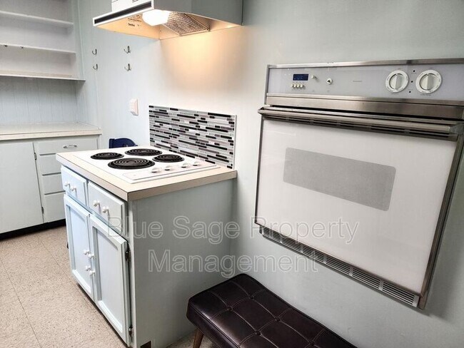Foto del edificio - 341 W Hammond St