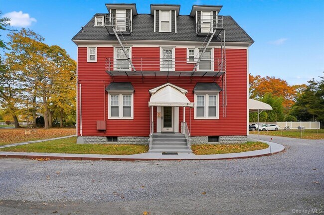 Foto del edificio - 221 Lake Ave S