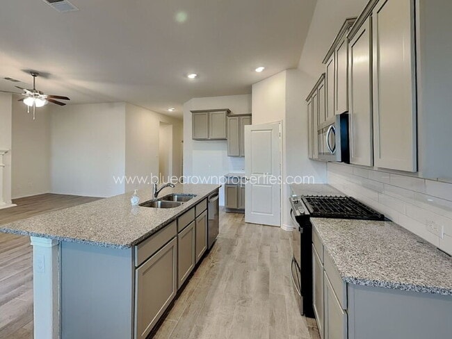 Foto del edificio - 11208 Shady Mdws Wy