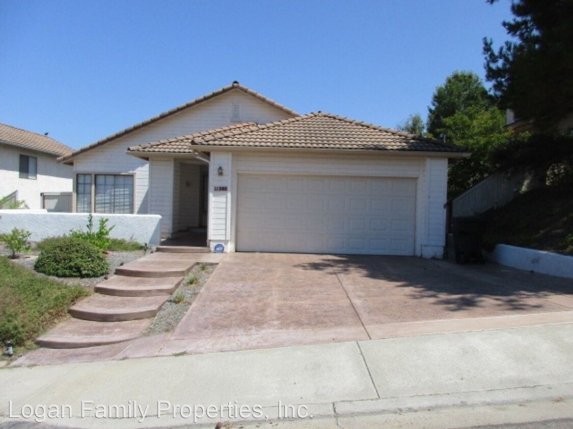 Primary Photo - 3 br, 2 bath House - 11352 Redbud Court